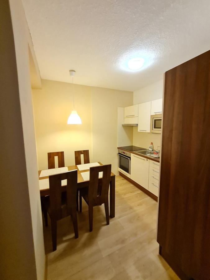 Apartman Na Kraji Lesa Vsemina Luaran gambar